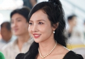 Diễn viên Lucy Như Thảo: 'Tôi may mắn được hưởng lộc Tổ từ khi mới vào nghề'