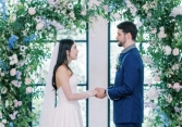 Cứ ngỡ chỉ quen nhau thoáng qua, cặp đôi không thể tin có ngày lại cùng nhau bước vào lễ đường