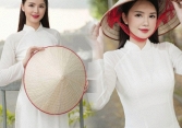 Á hậu Sao Mai diện áo dài, khoe sắc vóc thon thả hậu đăng quang