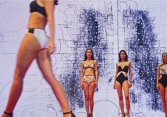 100 bộ bikini ở Nga thì 99 bộ đến từ thị trấn nhỏ ở Trung Quốc: 'Kỳ tích' khó tin