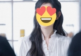 Mỹ nhân gây sốt MXH vì nhan sắc hơn 10 năm không đổi, là người từng lấn át cả Song Hye Kyo