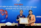 Trao bằng khen cho nữ xạ thủ xuất sắc giành vé tham dự Olympic 2024