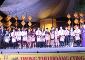Hội Nữ trí thức tỉnh Thừa Thiên Huế tham gia tổ chức chương trình Trung thu cho trẻ em có hoàn cảnh đặc biệt, khó khăn
