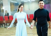 Khánh Thi đăng ảnh quá khứ với Chí Anh, cách xưng hô tiết lộ mối quan hệ hiện tại với tình cũ