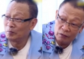 Lần đầu khán giả thấy MC Lại Văn Sâm nói chuyện như 'ông bác' ở nhà, còn nhắc chuyện mặc đồ bơi trên sóng truyền hình 