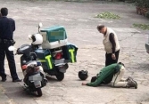 Giám đốc U40 nhận quả đắng “về vườn' làm shipper: “Tôi đau đớn, mất tất cả chỉ vì ham nhàn'