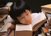 Đừng dạy con học thuộc lòng, nữ Tiến sĩ nổi tiếng chỉ ra 1 cách học giúp những đứa trẻ trở nên giỏi giang thực sự