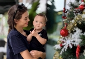 Bùi Tiến Dũng khoe con trai chập chững biết đi nhưng lại than thở một điều vì thương vợ mẫu tây