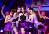 Lan Ngọc bị Trang Pháp 'ép' hát phải gần bằng 1 đàn chị gạo cội, Uyên Linh than thở nhảy nhìn như... đang đánh nhau!