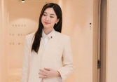 Hoa hậu Đặng Thu Thảo bất ngờ vướng nghi vấn mang thai lần 3 cho chồng thiếu gia