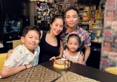 Nữ nghệ sĩ Việt yêu say đắm cậu ấm kém 11 tuổi, 2 mặt con mới cưới, phía nhà trai nói 1 câu cô dâu rơi lệ
