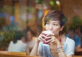 Nỗi buồn của phụ nữ trung niên: 5 sự thật không thể trốn tránh ở nửa sau cuộc đời 