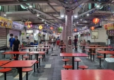 Chợ ẩm thực bình dân nổi tiếng nhất Singapore vắng hoe vì thông tin về ca nhiễm bệnh lao, người dân và du khách 'né' vội, sự thật ra sao?