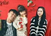 Phan Văn Đức nhắn nhủ vợ sau một năm sóng gió: 'Chuyện cũ mình bỏ và cùng nuôi dạy các con em nhé'