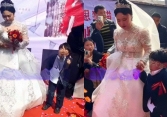 Mặc kệ ngoại hình 'xấu xí' của chú rể, cô dâu khẳng định: 'Tôi yêu anh ấy từ cái nhìn đầu tiên'