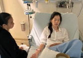 Nóng: Chồng chưa cưới công khai hình ảnh nhập viện của Nam Em, tiết lộ tình hình bệnh tật 