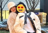 Hé lộ 'đại gia' bao em gái Công Vinh vi vu Hàn Quốc, hóa ra lại là người quen của fan bóng đá