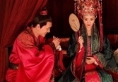 Thời xưa nhiều cuộc hôn nhân 'họ hàng lấy nhau', nhưng vì sao gần như không có trường hợp trẻ em sinh ra mắc vấn đề về trí tuệ?