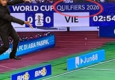 CĐV 'check VAR' tiếng Anh trong trận Việt Nam - Indonesia vừa qua: Sự lên ngôi của các cảnh sát chính tả!