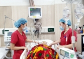 Nữ điều dưỡng kịp thời cứu du khách bị ngưng tim trong quán ăn