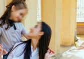 Tỉnh dậy sau khi ngất xỉu, tôi cay xè mắt, mãn nguyện vô cùng khi nghe câu nói từ con riêng của chồng