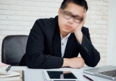 Lấy vợ già hơn mình cả chục tuổi, mới 3 tháng mà tôi đã muốn ly hôn gấp vì thấy quá nhục nhã