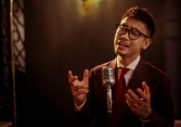 “Chợt như năm 18” của Nguyễn Đình Tuấn Dũng: Một album để chậm lại