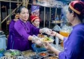 Khai mạc Tuần lễ Ẩm thực truyền thống Huế 2024: Đông đảo du khách đến trải nghiệm món ngon