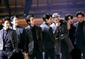 BTS vướng cáo buộc gian lận nhạc số, ăn cắp concept sau họp báo 'lịch sử' của Min Hee Jin: HYBE phản ứng thế nào?