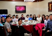 Chồng mượn ô tô của anh vợ, cầm theo 20 triệu đi họp lớp đại học, nửa đêm mới mò về: thêm 1 chi tiết khiến vợ con sốc
