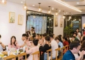 Đi ăn nhà hàng mang theo rượu bia rồi 'bóc phốt' vì bị tính phí, thanh niên nhận phản ứng bất ngờ từ dân mạng đến nỗi phải xóa bài