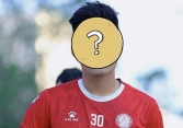 Từng định nghỉ đá bóng vì bị chửi là “tội đồ”, cựu tiền đạo U23 Việt Nam vượt bão dư luận sáng cửa trở lại đội tuyển