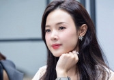 Những áp lực của Midu trước khi bước vào hào môn