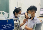 Phòng bệnh truyền nhiễm nguy hiểm cho trẻ trong mùa hè