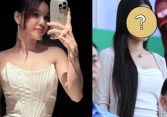 Camera tóm dính bạn gái sexy của thủ môn Lâm tây, trên mạng nóng bỏng ngoài đời thế nào?