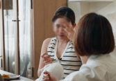 'Anh đi triệt sản rồi thì làm sao tôi có bầu?', câu hét của chị gái khiến tôi lặng người còn anh rể sừng sộ