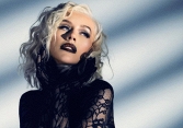 Christina Aguilera, từ tuổi thơ bạo hành đến giọng ca truyền cảm hứng cho cả thế hệ