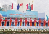 Hàng chục ngàn lượt người tham quan trưng bày ảnh “Luật gia Việt Nam với biển, đảo quê hương”