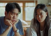 Mỗi tháng đưa vợ 7 triệu, tôi chết lặng khi chồng đòi hỏi một thứ vượt ngoài khả năng: Cú điện thoại giúp tình huống 'lội ngược dòng'