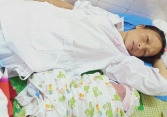 Phòng sinh đặc biệt giữa biển nước: Khi tình người tỏa sáng trong bão lũ