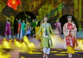 Lễ hội Áo dài du lịch Hà Nội năm 2024: Tôn vinh tinh hoa áo dài Việt