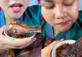8,2 triệu người dán mắt theo dõi video ăn thịt sườn gây ám ảnh