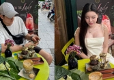 Hà Nội trở lạnh, Đặng Văn Lâm cùng Yến Xuân đi ăn cốm, uống cà phê, nhan sắc nàng WAG khi mang bầu gây chú ý