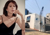 Sao nữ hàng đầu showbiz kiếm gần 700 tỷ đồng chỉ nhờ làm 1 việc