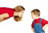Chiều con quá mức, con đòi gì cũng được: Đâu là hệ lụy?