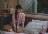 Nửa đêm bố chồng gõ cửa phòng ngủ con dâu, tôi kinh ngạc nhưng vẫn cố gượng dậy ra mở cửa thì bất ngờ với thứ trên tay ông