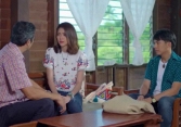 Đưa bố chồng đi mua bộ vest mặc trong đám cưới, ông ngượng ngùng nói nhỏ vào tai con dâu 1 câu làm tôi thấy bản thân quá vô tâm