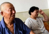 Con trai khoe vợ bán đất được 4 tỷ, tự nhiên tôi rùng mình nghĩ đến chuyện con dâu còn nợ mình 700 triệu mà không có ý định trả