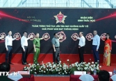 Thủ tướng dự Lễ công bố thí điểm nhận diện sinh trắc học tại Cảng Tân Sơn Nhất