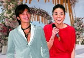 Câu hỏi chưa lời giải của showbiz: Tạ Đình Phong và Vương Phi vượt qua tất cả để tái hợp nhưng 11 năm vẫn không kết hôn